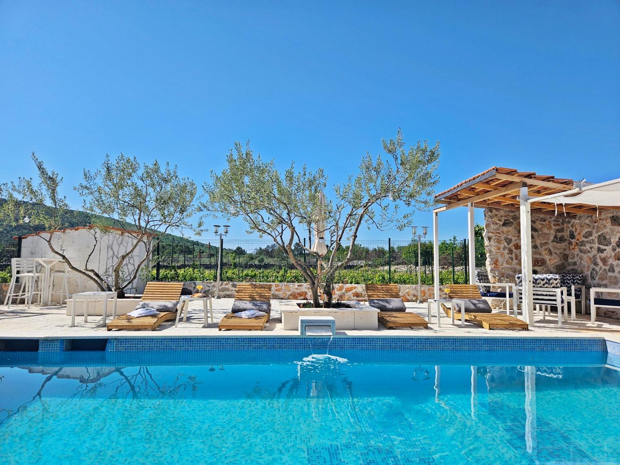 Villa Flamingo - House With Private Pool à Gornji Seget Extérieur photo
