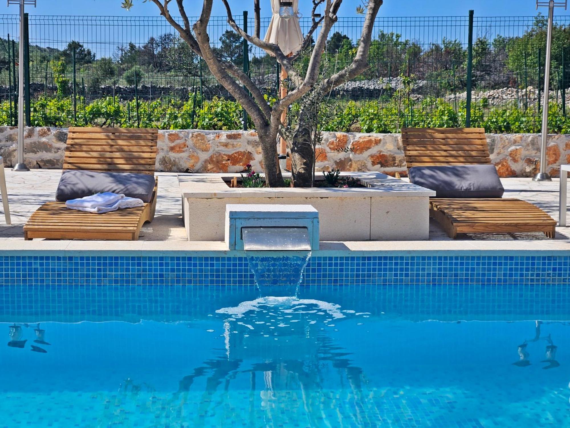 Villa Flamingo - House With Private Pool à Gornji Seget Extérieur photo